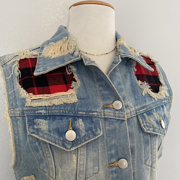 UNIF x Urban outfitters Denim Plaid Vest Medium - Picture 3 of 8